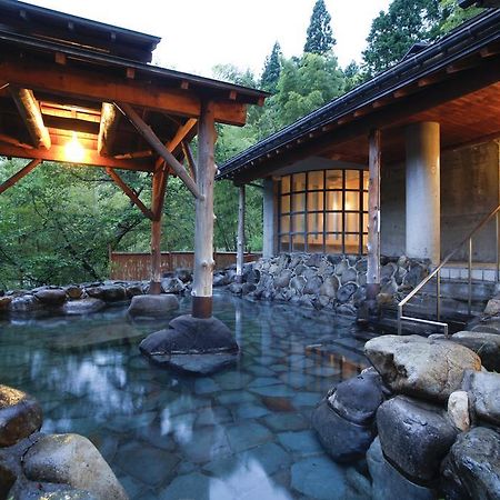 ホテル Tomiya 湯村 エクステリア 写真